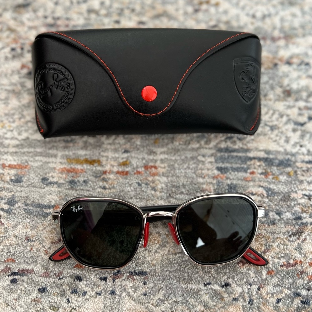 Ray ban sunglass 🕶